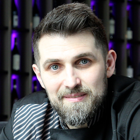 utrender Adrian Cristian